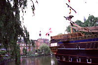 �`�{������